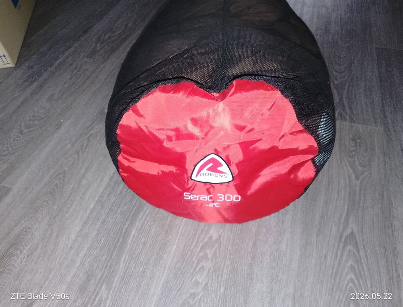 Robens Serac 300 Schlafsack 2023 Camping de segunda mano