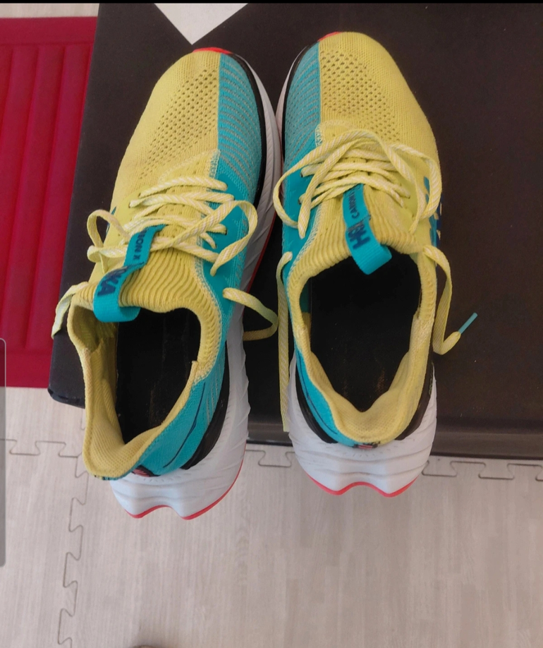 Used Hoka Scarpe 2023 bike — image 3 of 4