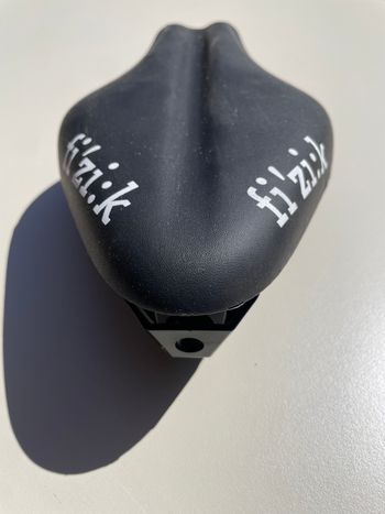 Used Fizik Mistica Saddle bike — image 3 of 7