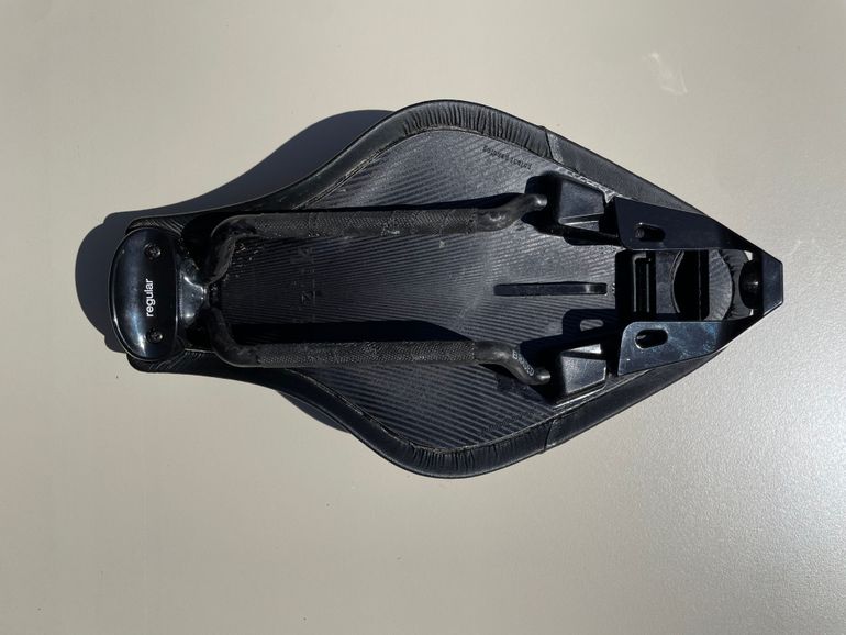 Used Fizik Mistica Saddle bike — image 4 of 7
