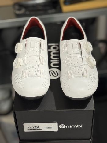 Used Nimbl Exceed Ultimate White Red 2026 bike — image 6 of 7