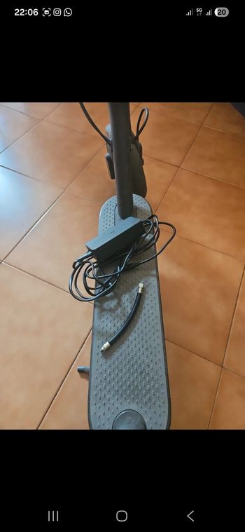 Použité Xiaomi Monopattino Elettrico 2025 bike — obrázek 5 z 8