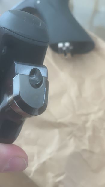 Used Shimano Ultegra Di2 12v ST-R8150 Levers bike — image 6 of 6