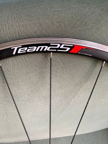 Used Vision Team 25 Wheelset bike — image 2 of 12