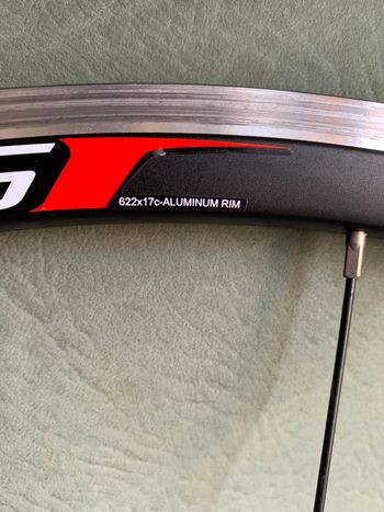 Used Vision Team 25 Wheelset bike — image 3 of 12