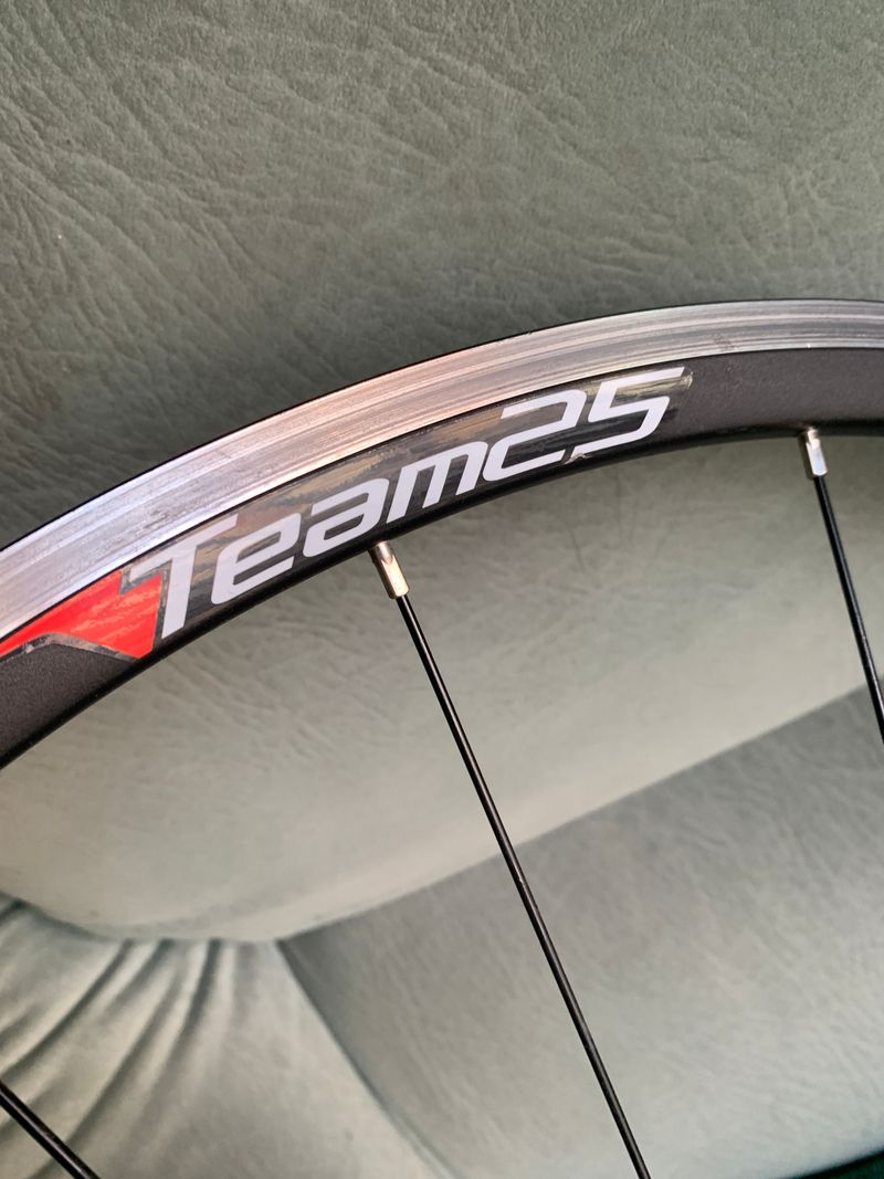 Used Vision Team 25 Wheelset bike — image 8 of 12