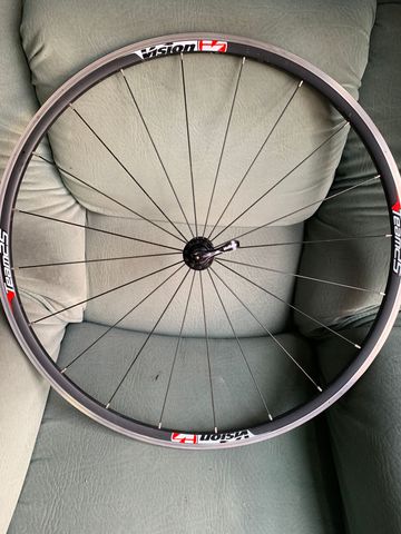 Used Vision Team 25 Wheelset bike — image 9 of 12