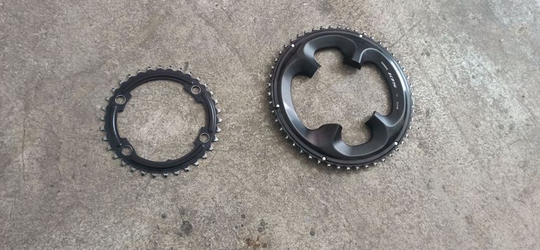 Used Shimano 105 FC-R7000 Crankset 50/34T 2023 bike — image 5 of 5