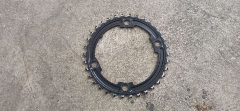 Used Shimano 105 FC-R7000 Crankset 50/34T 2023 bike — image 4 of 5