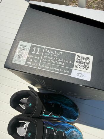 Used Crankbrothers Mallet Boa Swirl Limited Edition 2025 bike — image 4 of 4