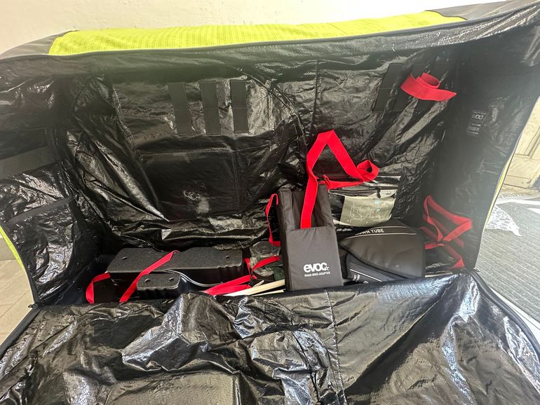 Used EVOC Bike Travel Bag Pro 2018 bike — image 9 of 16