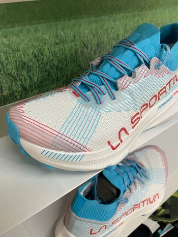 Used La Sportiva Prodigio Pro 40 2026 bike — image 3 of 9