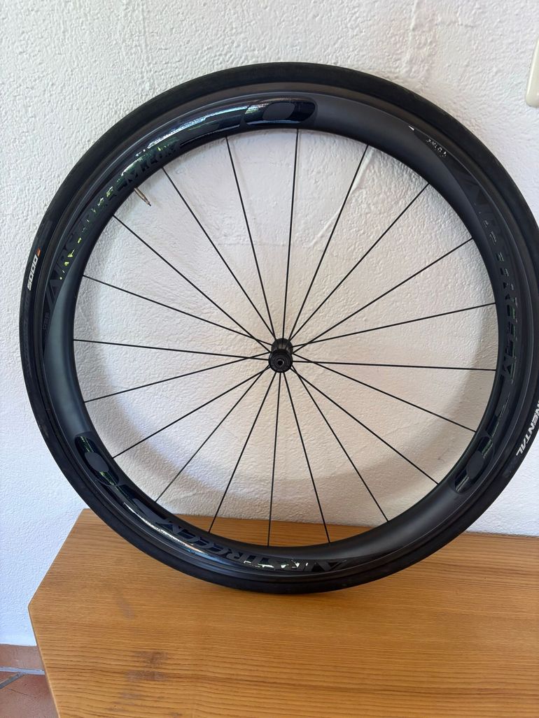 Used Airstreeem GBE 2020 bike — image 1 of 3