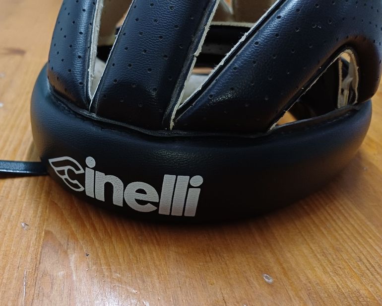 Used Cinelli Casco In Pelle Nero Circonferenza 56 cm bike — image 2 of 4