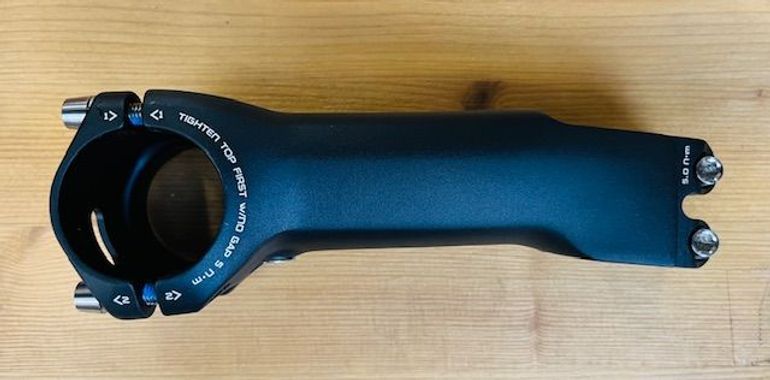 Used Specialized SW TARMAC STEM BLK 2026 bike — image 2 of 7