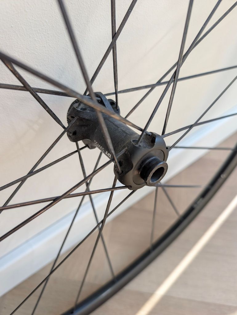 Used Dt Swiss P1800 Spline Disc 2022 bike — image 5 of 7
