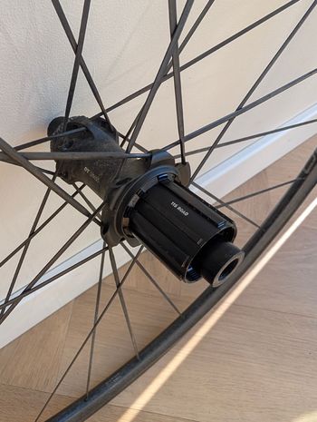 Used Dt Swiss P1800 Spline Disc 2022 bike — image 3 of 7