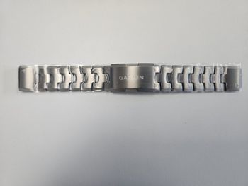 Used Garmin QuickFit 22mm Titanium Bracelet 2026 bike