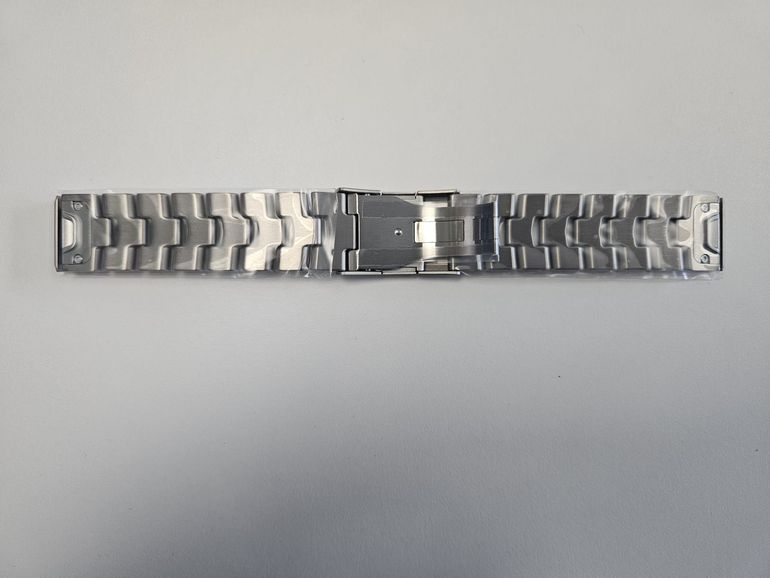Used Garmin QuickFit 22mm Titanium Bracelet 2026 bike — image 3 of 4