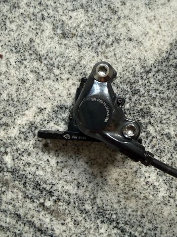 Used Shimano BR-R8070 Bremssättel bike — image 4 of 6