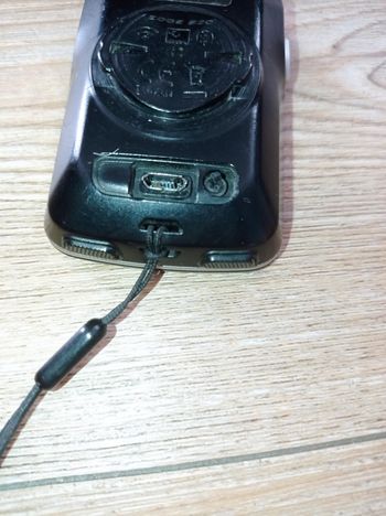 Used Garmin Edge 820 GPS Cycling Computer bike — image 5 of 11
