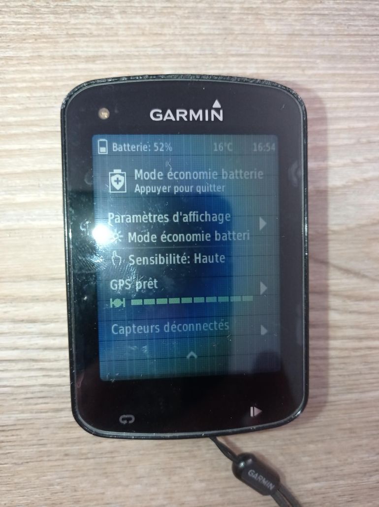 Used Garmin Edge 820 GPS Cycling Computer bike — image 2 of 11