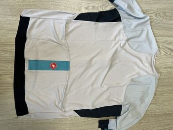 Used Castelli Entrata VI Cycling Jersey bike — image 2 of 7
