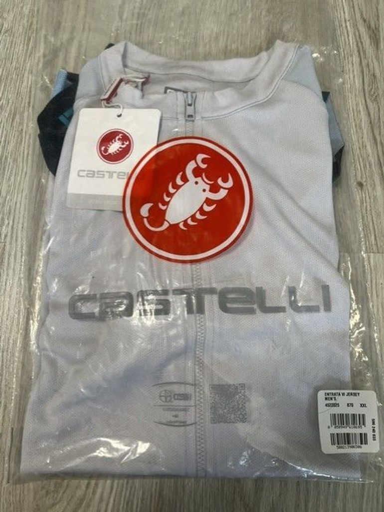 Used Castelli Entrata VI Cycling Jersey bike — image 7 of 7
