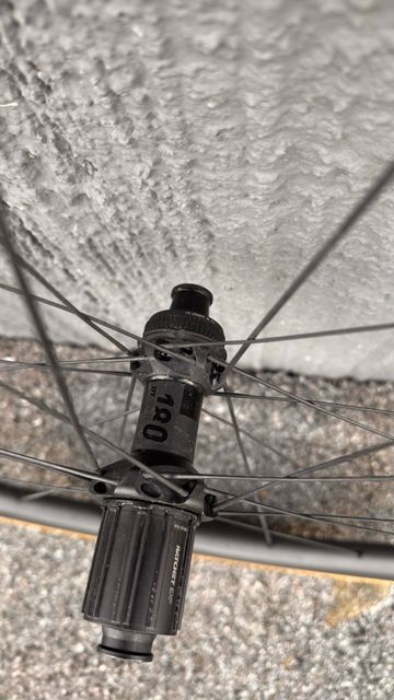 Brugt Reserve 34|37TA Carbon Wheelset 2025 bike — billede 4 af 6