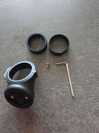 Used Garmin Supporto radar Varia 2026 bike — image 3 of 6