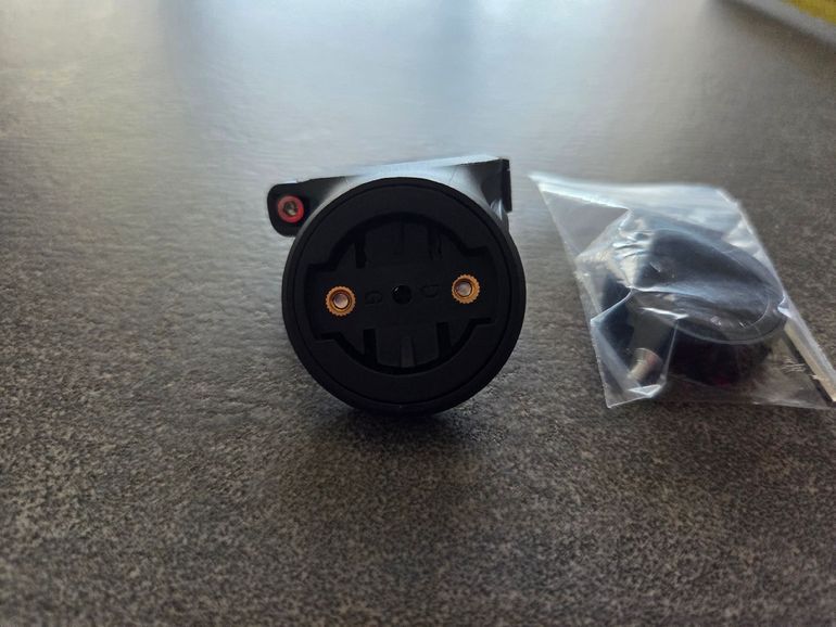 Used Garmin Supporto radar Varia 2026 bike — image 4 of 6