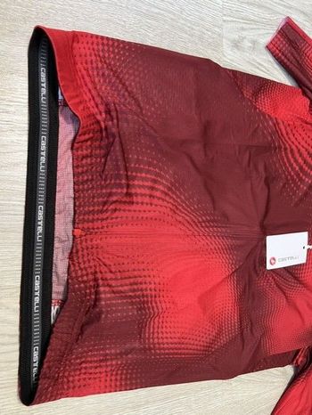 Used Castelli Vortice Red Cycling Jersey bike — image 4 of 6