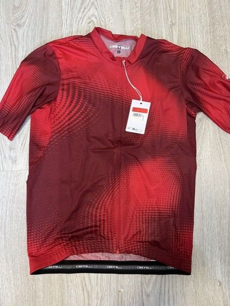 Used Castelli Vortice Red Cycling Jersey bike — image 1 of 6