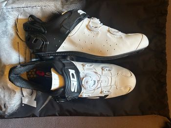 Used Sidi genius 10 2021 bike — image 5 of 6