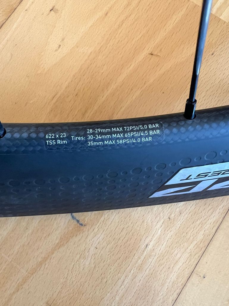 Used Zipp 404 Firecrest XD-R 2026 bike — image 7 of 7
