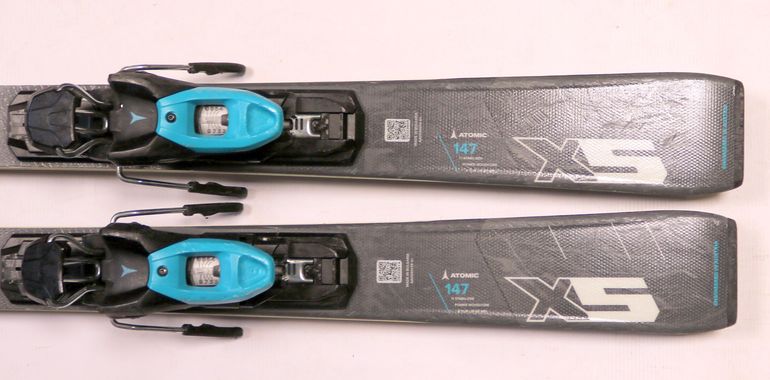 Used Atomic REDSTER X5 Skis 147cm 2025 bike — image 4 of 11