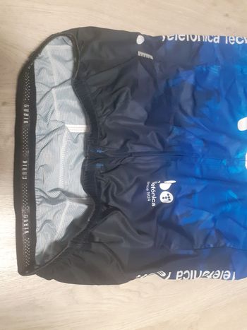 Used Gobik Movistar Cycling Jersey bike — image 4 of 6