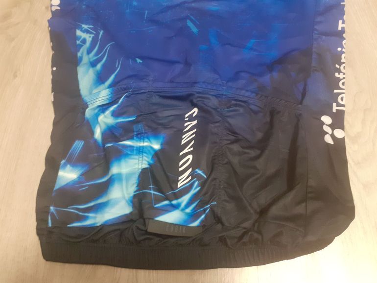 Used Gobik Movistar Cycling Jersey bike — image 6 of 6
