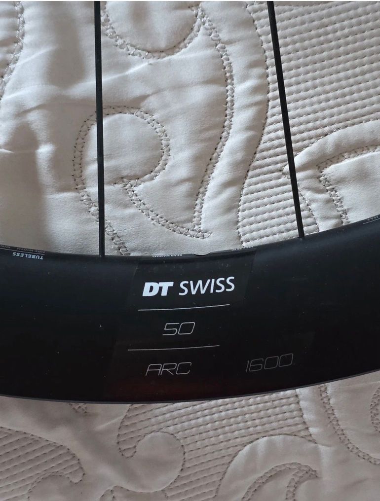 Used Dt Swiss Arc 1600 50mm Laufradsatz 2024 bike — image 2 of 4