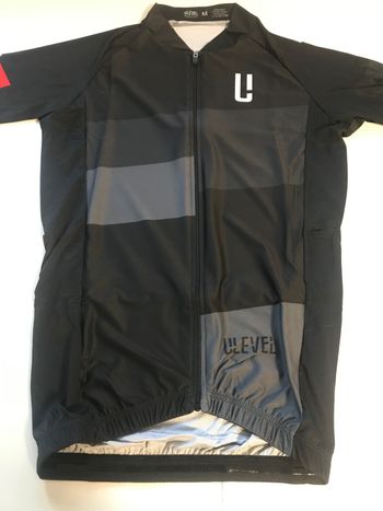 Used ULEVEL Short Sleeve Cycling Jersey bike