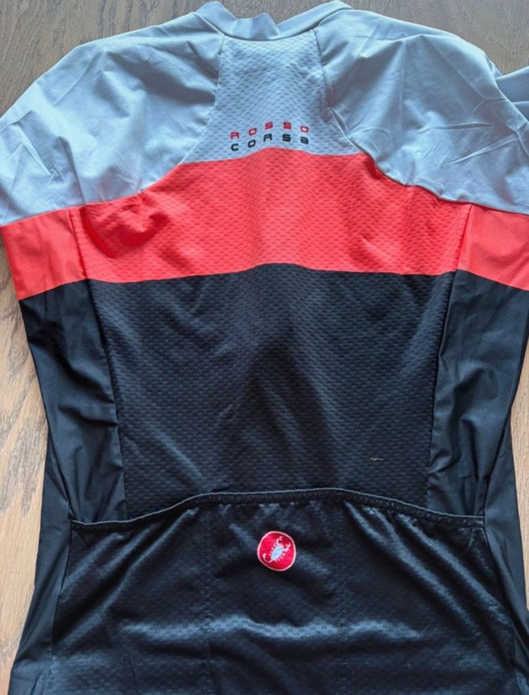 Used Castelli Completo ciclismo donna 2025 bike — image 4 of 9