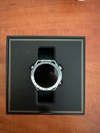 Used Huawei WATCH Ultimate 2025 bike — image 5 of 6