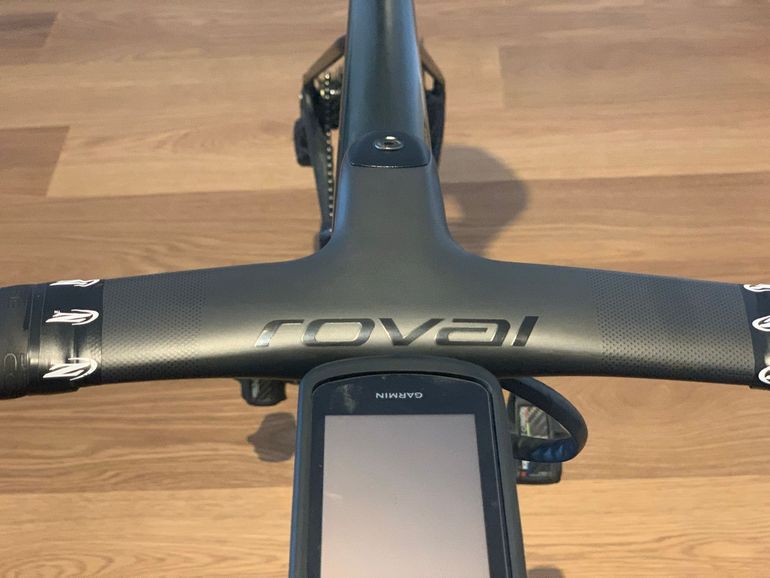 Used Roval Rapide 380x90 Integrated Handlebar 2025 bike — image 4 of 5
