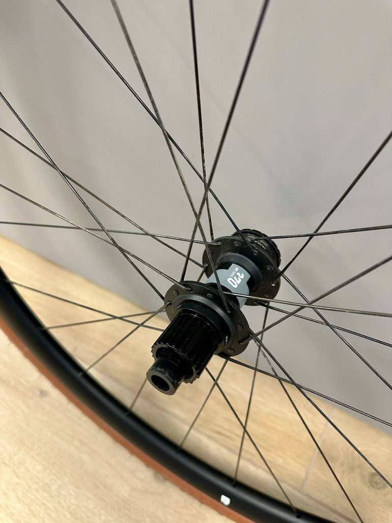 Used Roval Terra C 2025 bike — image 5 of 7