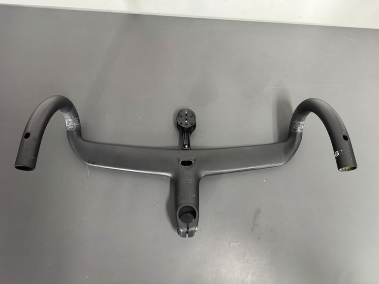 Used Roval Cockpit Rapide Integrato 110x420mm 2024 bike — image 10 of 15