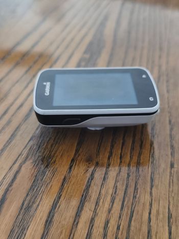 Used Garmin edge explore 820 bike — image 9 of 17