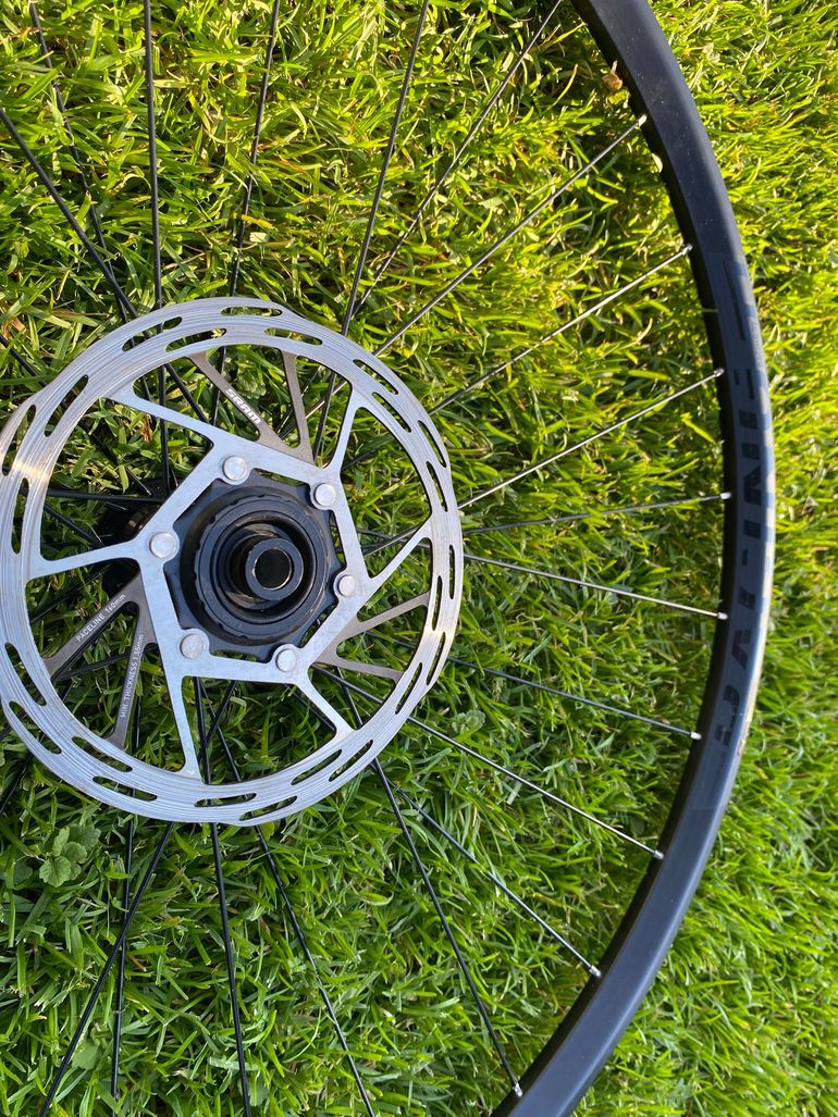 Used Fulcrum Racing 77 DB CL Wheelset bike — image 6 of 10