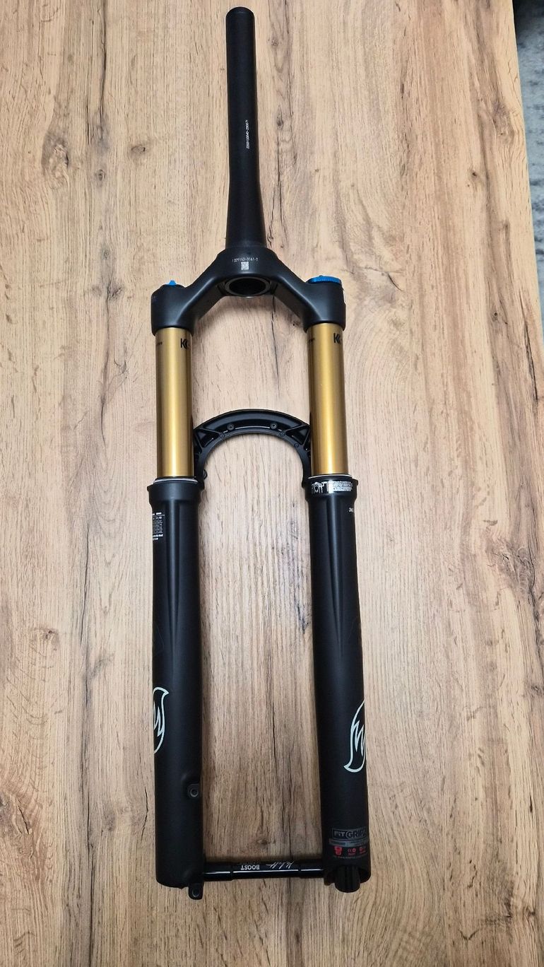Used Fox 34 Factory 130mm 29" GRIP2 2024 bike — image 2 of 6