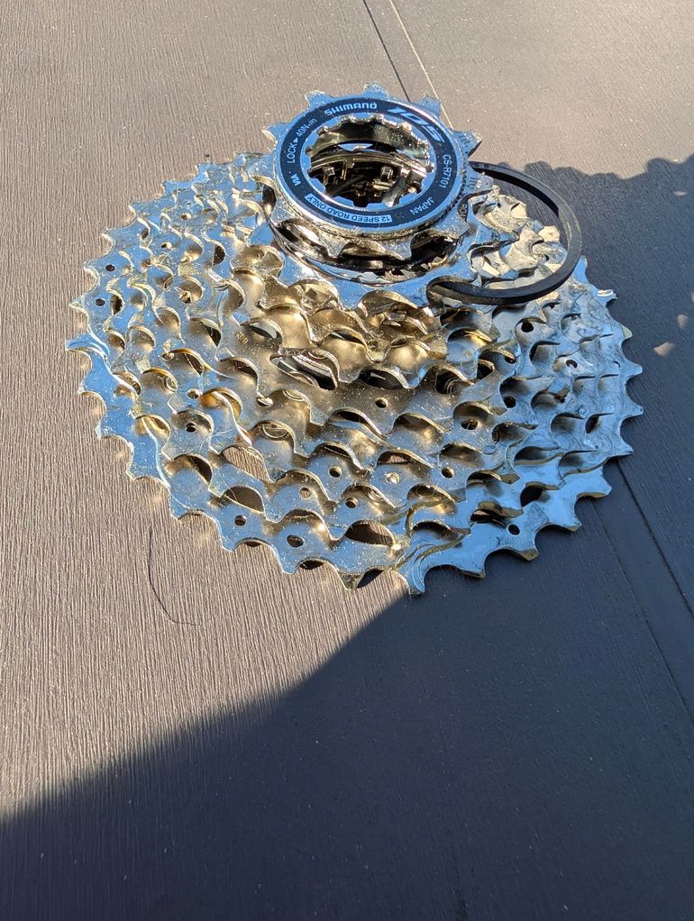 Used Shimano 105 11-34 Cassette 2025 bike — image 2 of 5