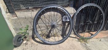 Used Fulcrum Racing Zero CMPTZN DB 2016 bike — image 3 of 4
